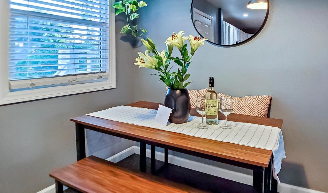 Apartment Located In Historic District Mins To Downtown, Beaches & Convention Center Long Beach Extérieur photo